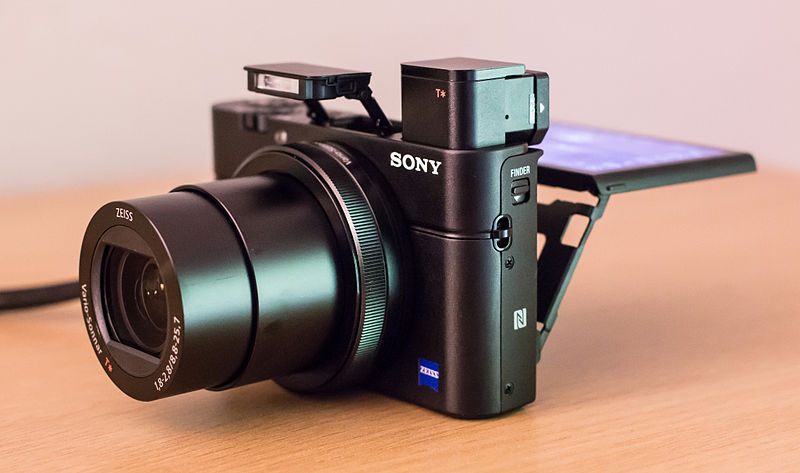 Sony_RX100_III_Physical_Features