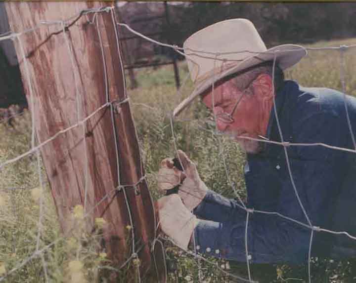 Jim_at_fence